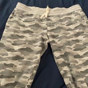 Amazon Essentials Gray Camo Joggers